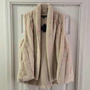Faux fur and polyester vest